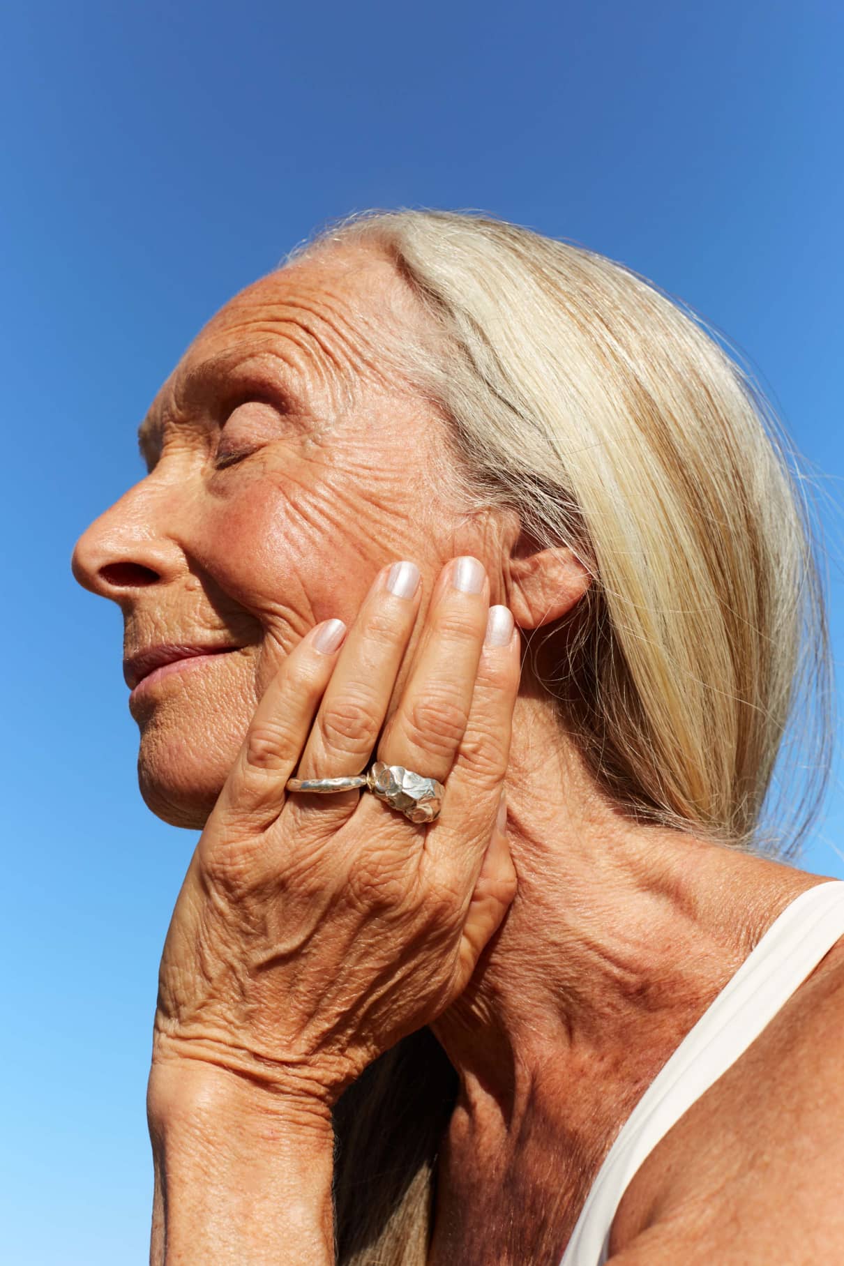 Nail Glow - Image 4