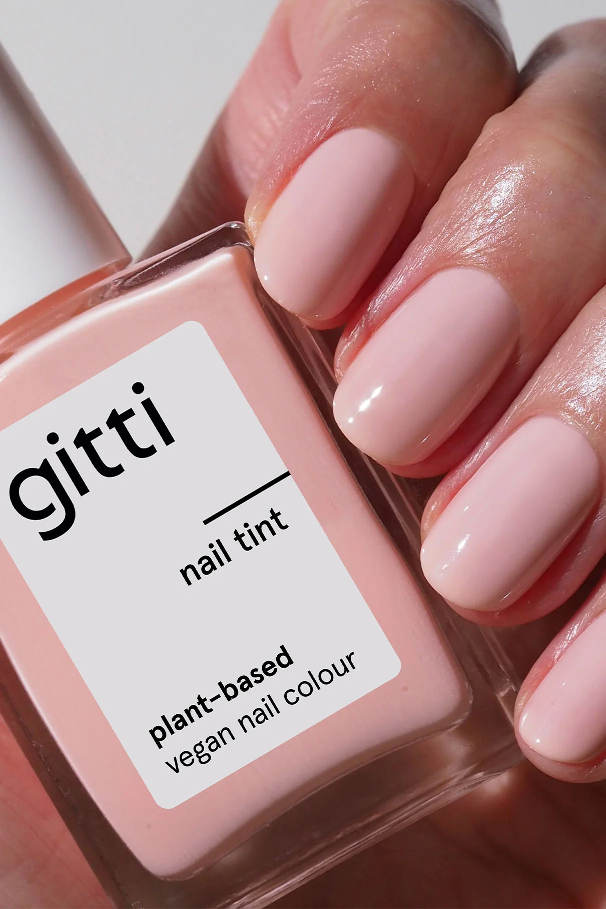 Treat & Gloss Routine - Image 6